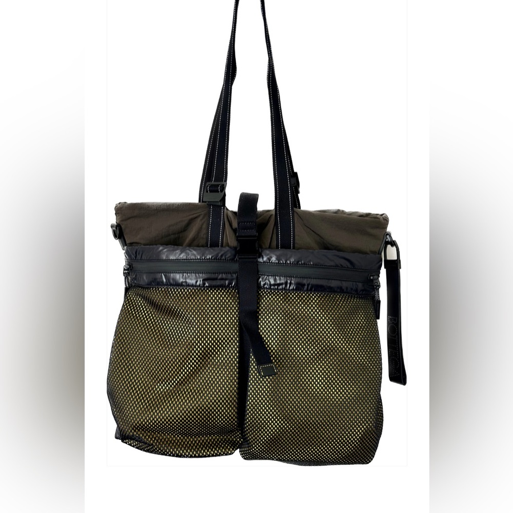 NWT ❤️ Bottega Veneta Borsa Shoulder Bag. MSRP $1,890